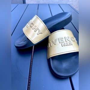 GIVENCHY logo embossed pool slide sandals Black Golden Size 38